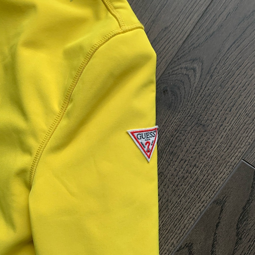 Hardshell Guess Jacket - Picture 2 of 3
